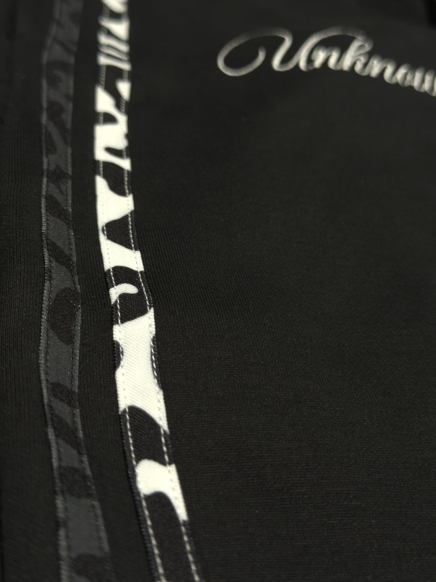 Baggy B/W Leopard Pants